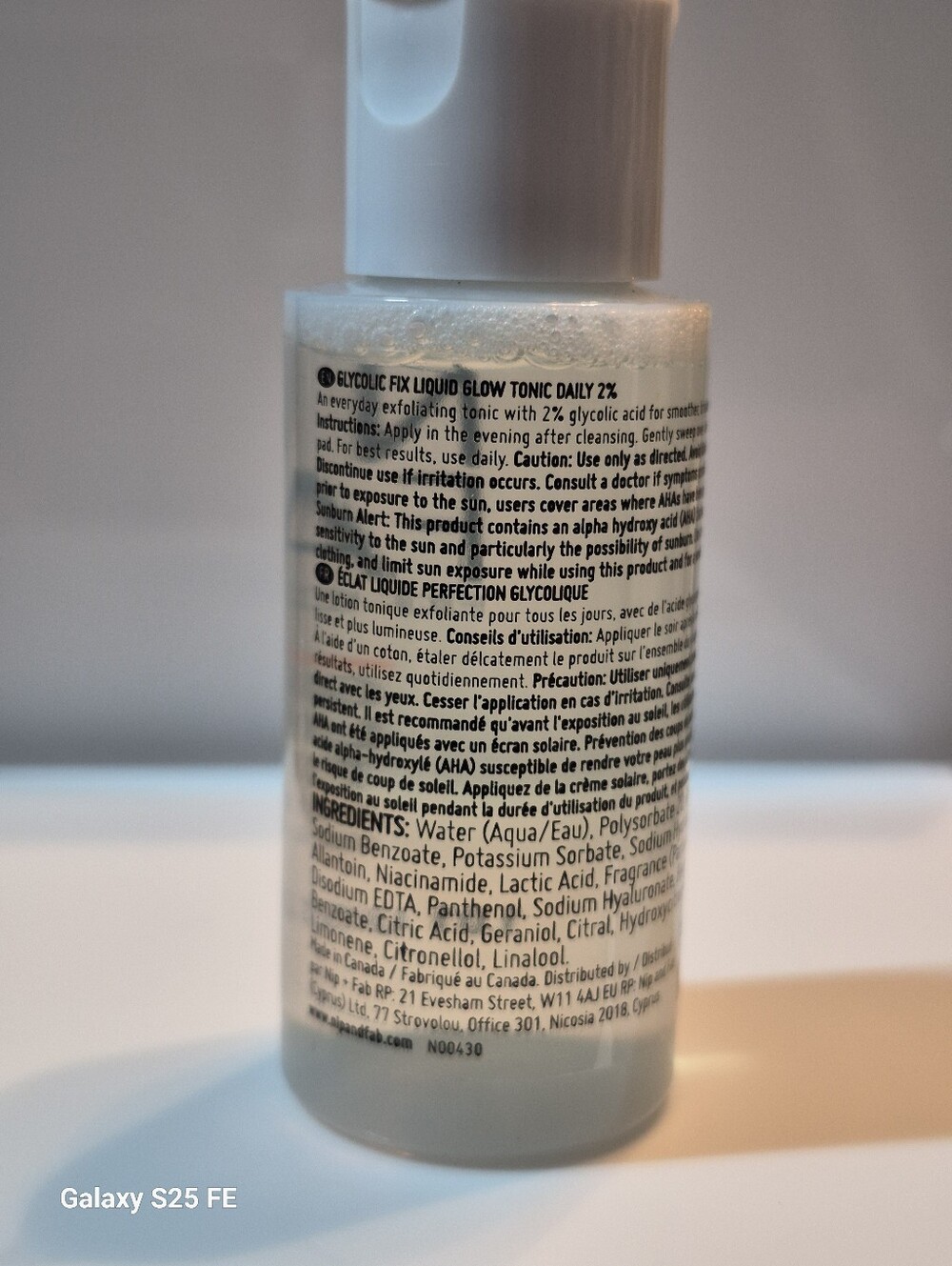 NIP+FAB Exfoliating Toner (Glycolic Liquid Glow Tonic 2%), 30ml Travel Size, New - Picture 2 of 3